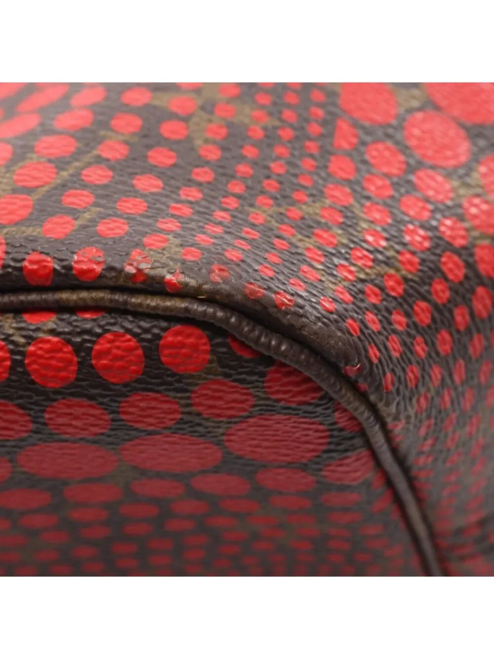 Louis Vuitton need monogram